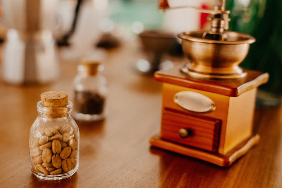 Portable Coffee Makers Digital Nomads: I Tested 3 Portable Coffee Makers for Digital Nomads – Aeropress Go Wins