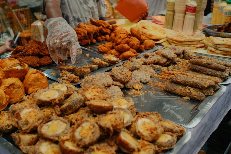 Eating Cheap While Traveling: Street Food Markets Worth Planning a Trip Around